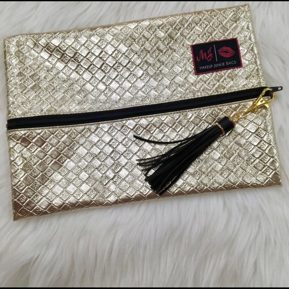 Medium Makeup Junkie Bag NWOT